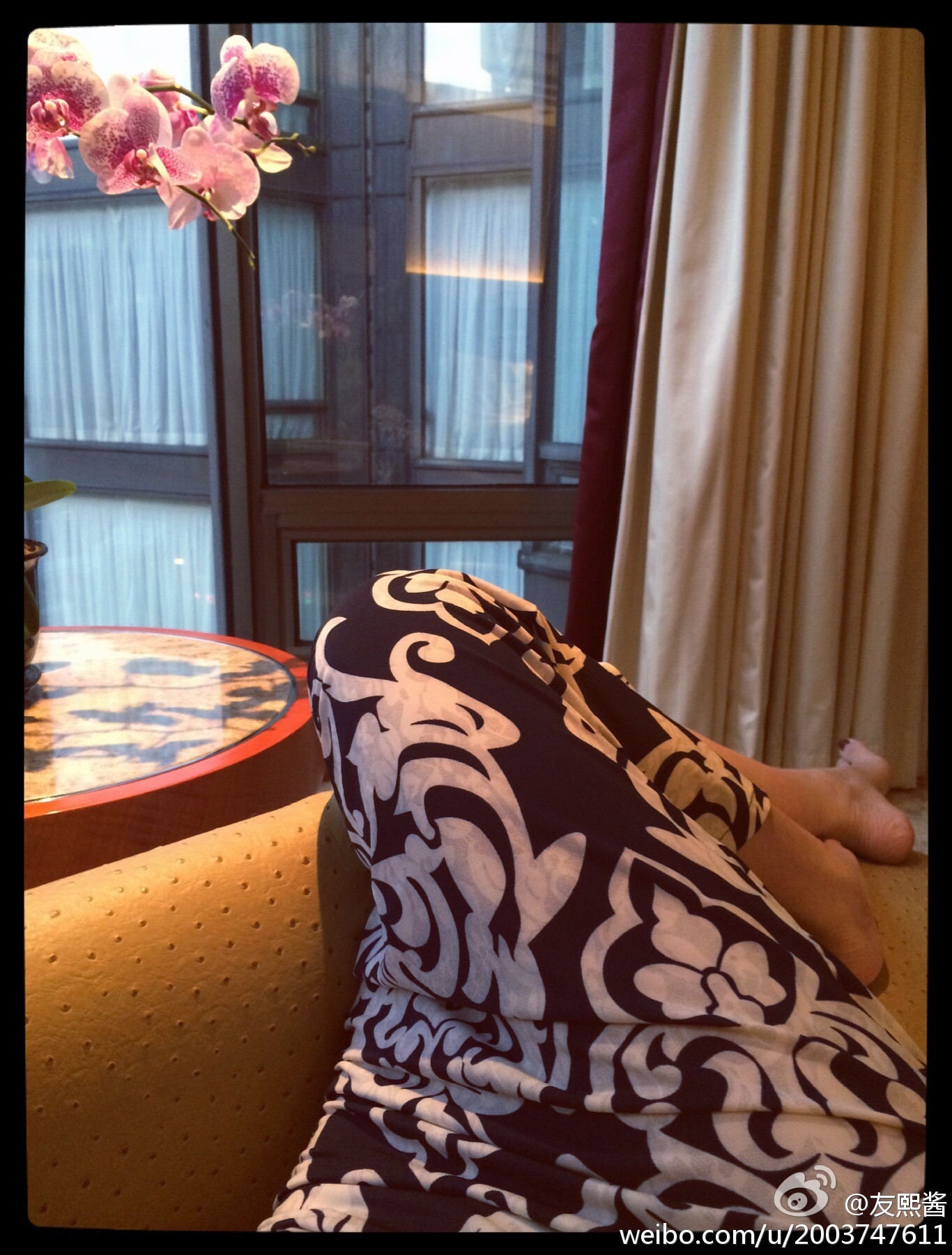 G罩美胸 火爆的辣子 友熙酱 微博自拍破解私密图片 1